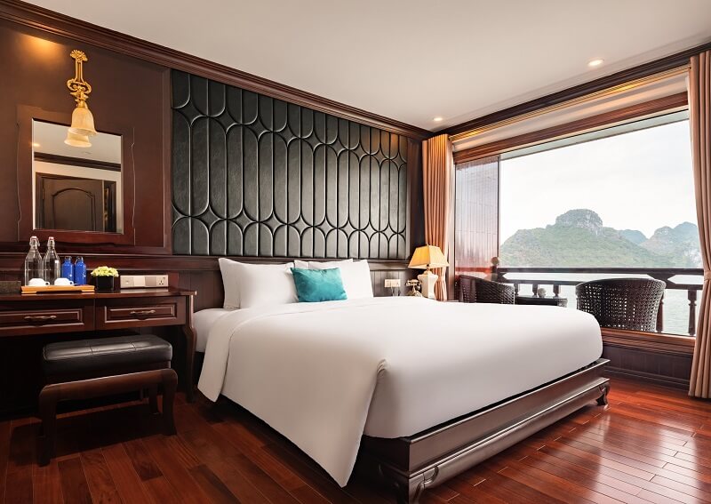 Halong Bay 2 days with bed room